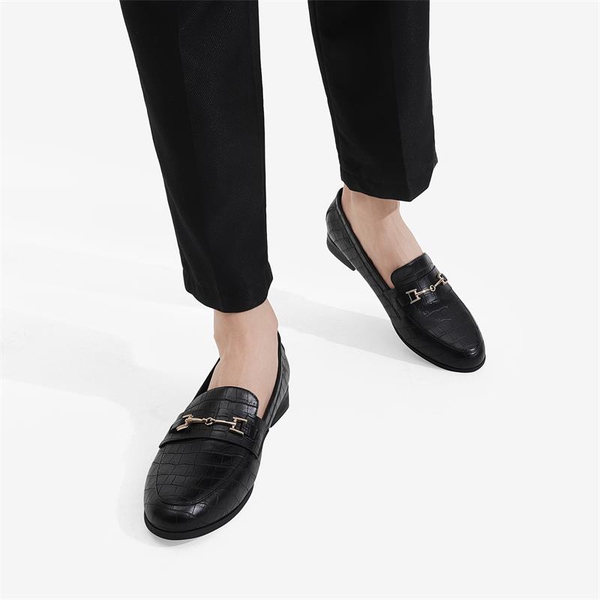 Chic Metallic Detail Loafers - BLACK STONE - 4